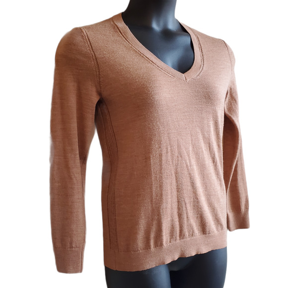 Banana Republic Sweaters - Banana Republic Merino wool sweater